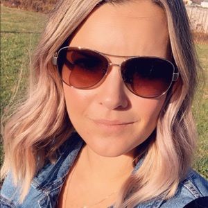 Meet your Posher, Lindsay